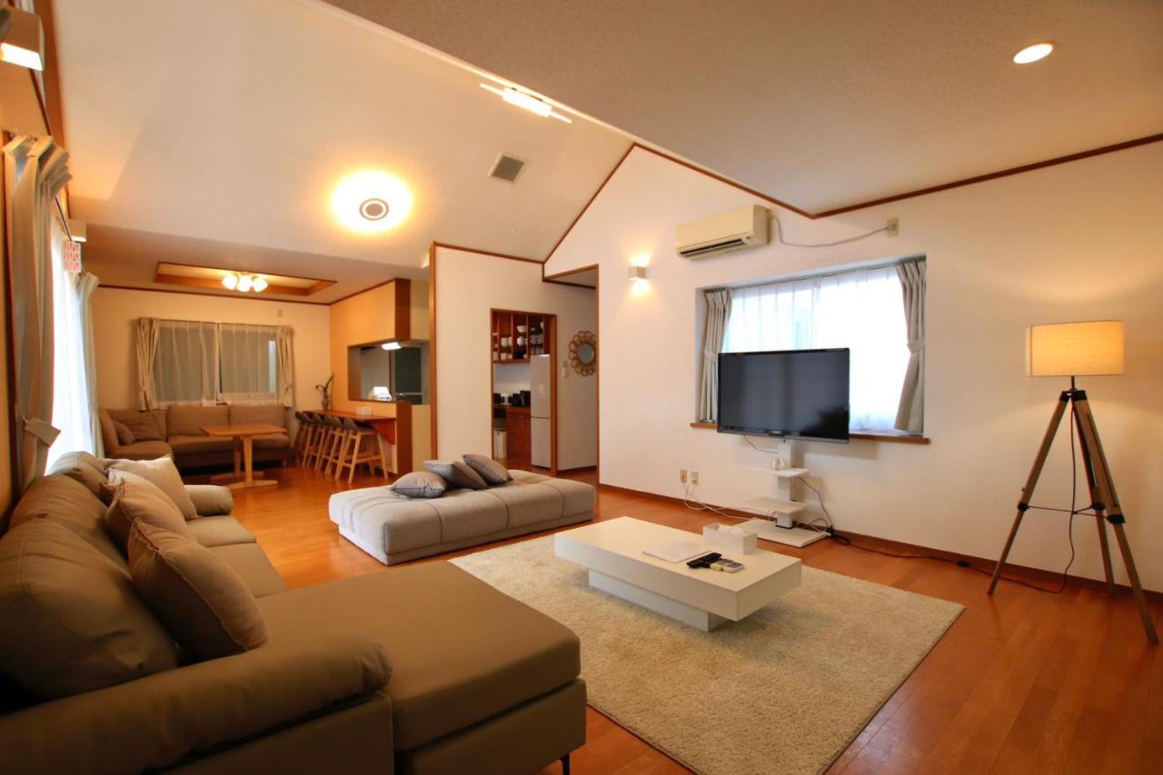 Guesthouse Akabana Miyakojima  Bagian luar foto